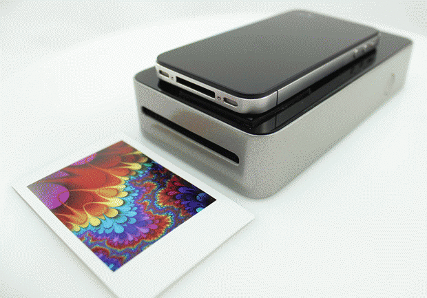 Карманный принтер, печатающий фотографии с экрана смартфона